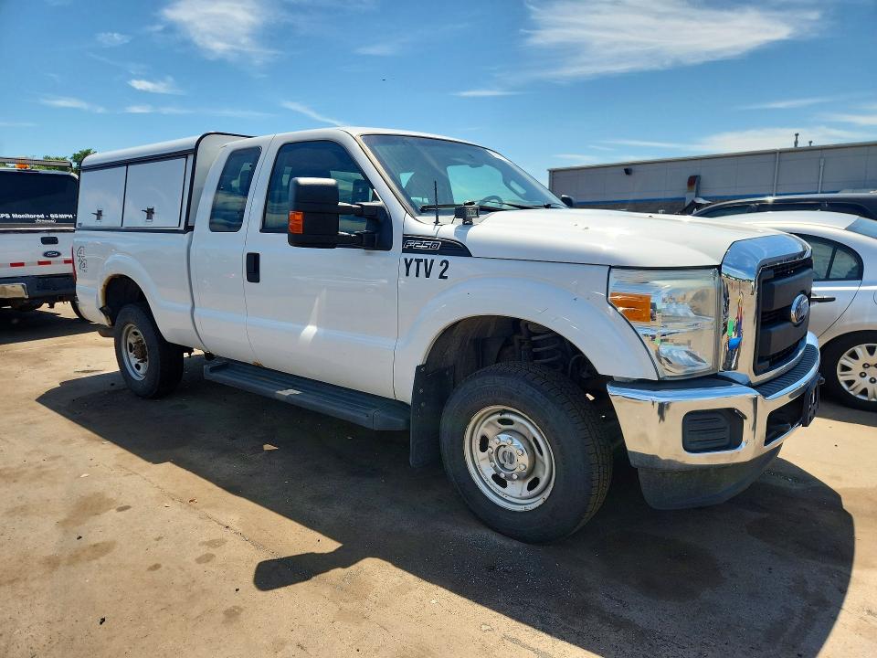2015 Ford F-250 super duty VIN 1FT7X2B69FEA92163 COPART salvage auction — NORMAL WEAR, Sc - Certificate Of Title, sold $2,400 on 2026-07-02 (photo 4)