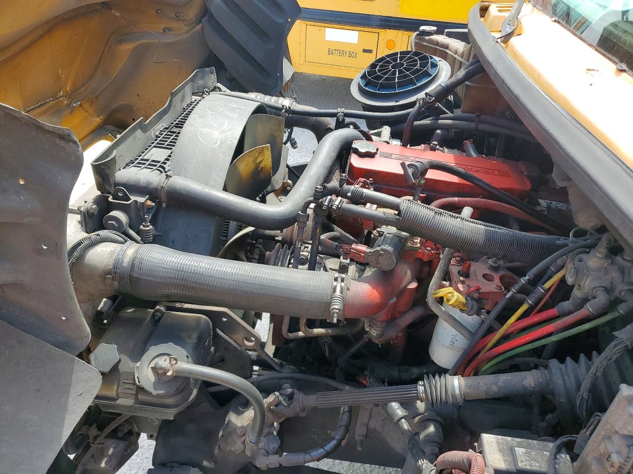 2009 Thomabuses All other VIN 4UZABRDT39CAG2828 COPART salvage auction — Minor Dent/Scratches, FL - CERTIFICATE OF TITLE, sold $1,400 on 2026-09-08 (photo 7)