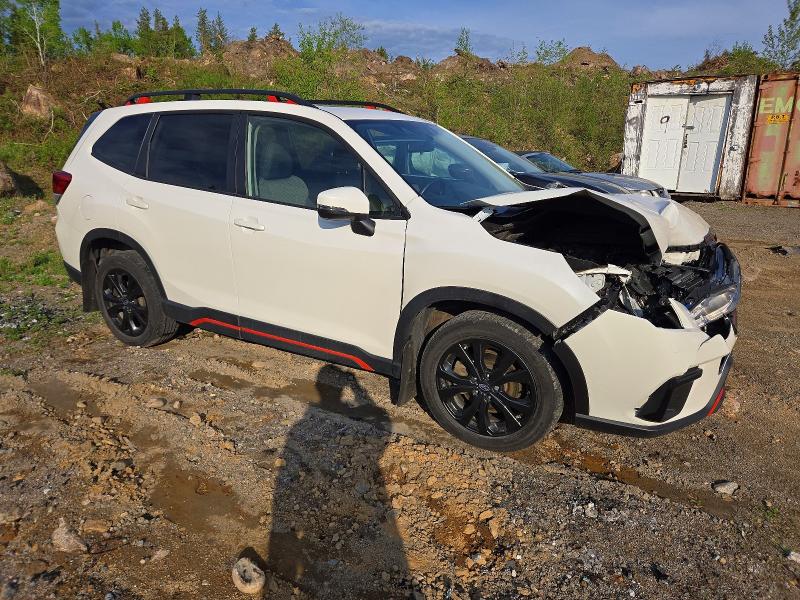 2024 Subaru Forester VIN JF2SKEFC3RH441820 COPART salvage auction — FRONT END, Qc - Gravement Accidente, sold $6,600 on 2026-07-07 (photo 4)