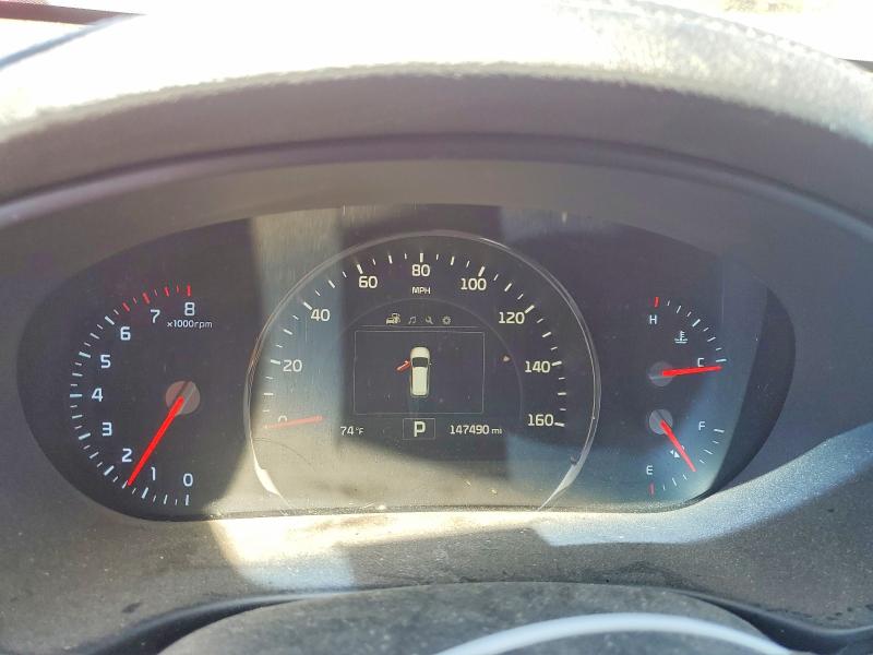 2017 Kia VIN 5XYPHDA57HG300682 COPART salvage auction — FRONT END, Or - Non Public Clean Title, sold $1,050 on 2026-07-27 (photo 9)