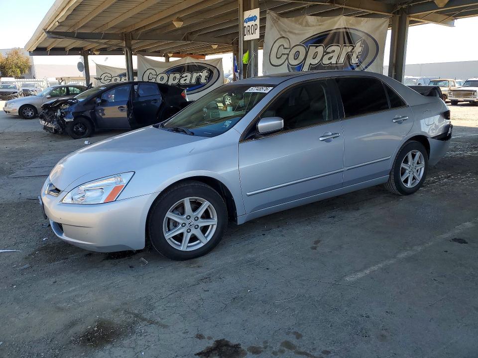 2004 Honda Accord VIN 1HGCM665X4A048470 — COPART salvage auction photo