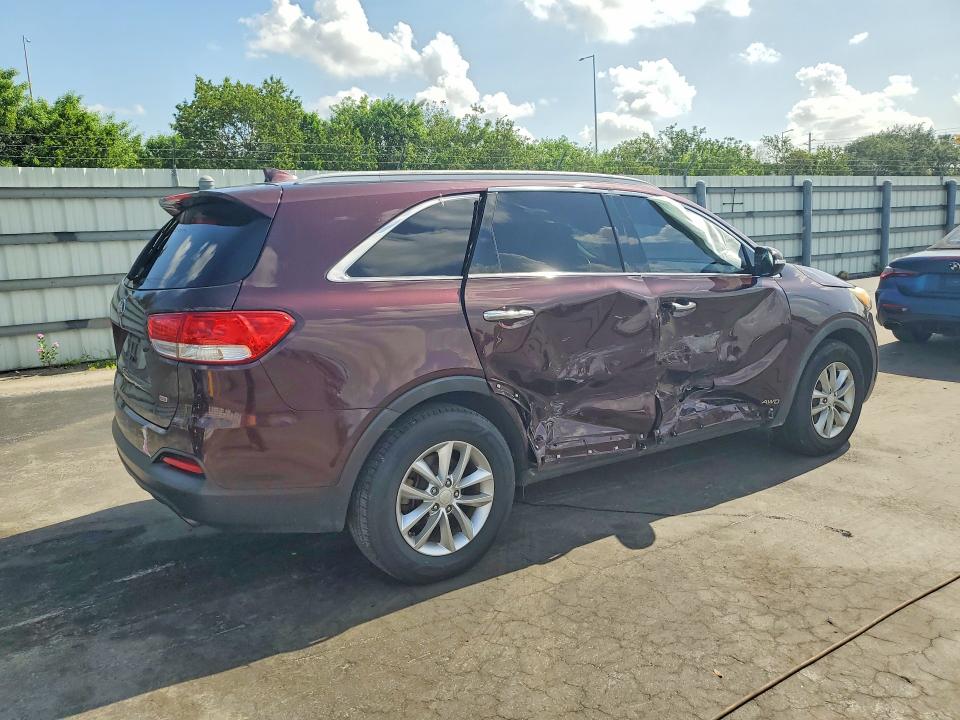 2016 Kia Sorento VIN 5XYPGDA32GG065818 COPART salvage auction — SIDE, Fl - Cert Of Title Slvg Rebuildable, sold $1,900 on 2026-07-13 (photo 3)