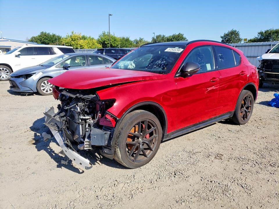 2021 Alfa romeo VIN ZASPAKBN5M7D18815 COPART salvage auction — FRONT END, Ca - Dis/Dlr/Exp Only Clean Title (P), sold $3,950 on 2026-07-20 (photo 1)
