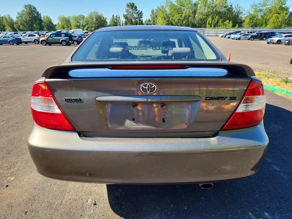 2002 Toyota Camry VIN JTDBE32K420028428 COPART salvage auction — BURN, Or - Salvage Title Certificate, sold $1,150 on 2026-07-20 (photo 6)