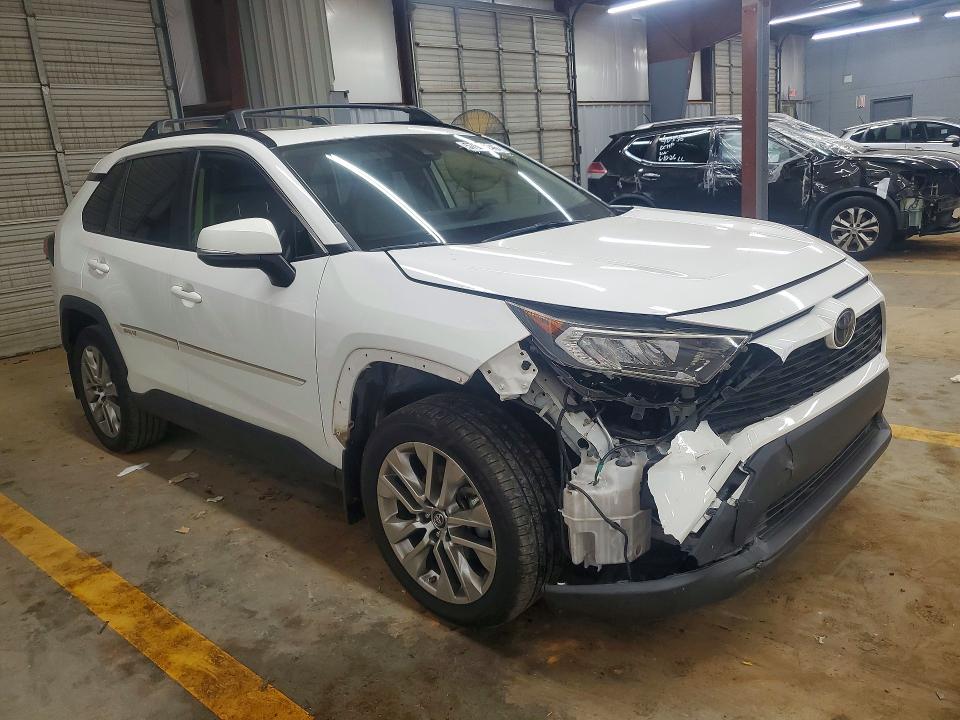 2019 Toyota Rav 4 VIN JTMC1RFV0KD017118 COPART salvage auction — FRONT END, Nc - Salvage Certificate Of Title, sold $175 on 2026-07-29 (photo 4)