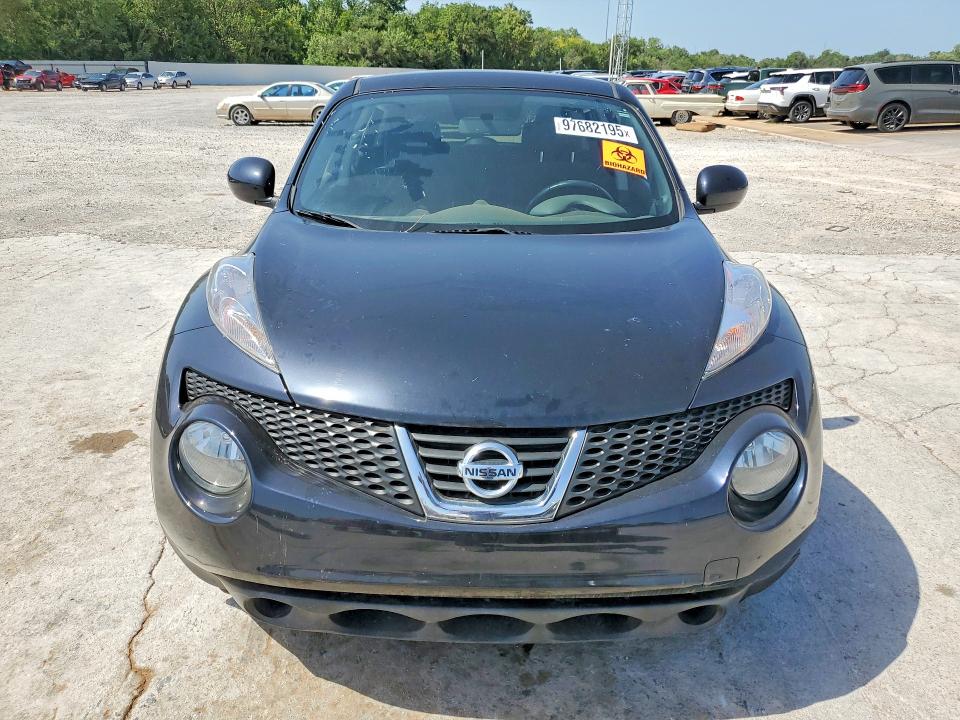 2014 Nissan Juke VIN JN8AF5MR9ET451916 COPART salvage auction — VANDALISM, Ok - Cert Of Title-Salvage Rec Thft, sold $1,600 on 2026-07-23 (photo 5)