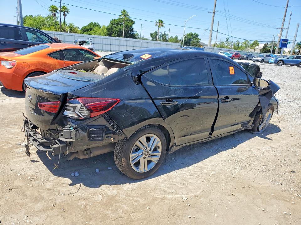 2020 Hyundai Elantra VIN KMHD84LF2LU073946 COPART salvage auction — ROLLOVER, Fl - Certificate Of Destruction, sold $20 on 2026-07-24 (photo 3)