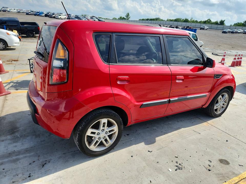 2010 Kia Soul VIN KNDJT2A27A7172235 COPART salvage auction — FRONT END, Ky - Cert Of Title-Salvage, sold $350 on 2026-07-16 (photo 3)