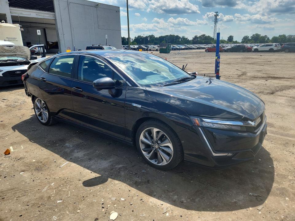 2018 Honda Clarity VIN JHMZC5F15JC006614 COPART salvage auction — REAR END, Va - Cert Of Title - Salvage, sold $2,200 on 2026-07-29 (photo 4)