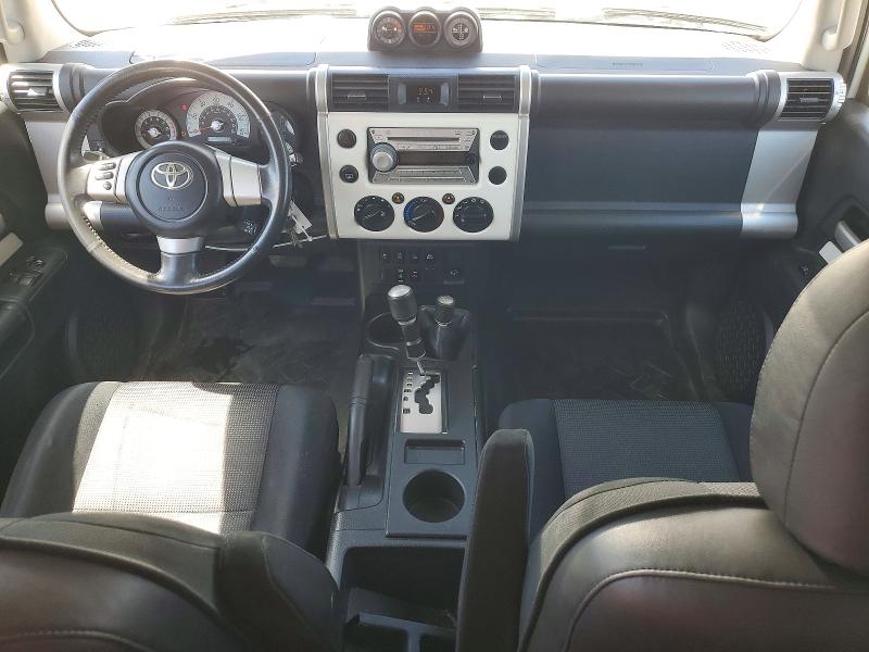 2010 Toyota Fj cruiser VIN JTEBU4BF8AK090148 COPART salvage auction — MINOR DENT/SCRATCHES, Tn - Cert Of Title-Rebuilt Vehicle (P), sold $9,400 on 2026-07-11 (photo 8)