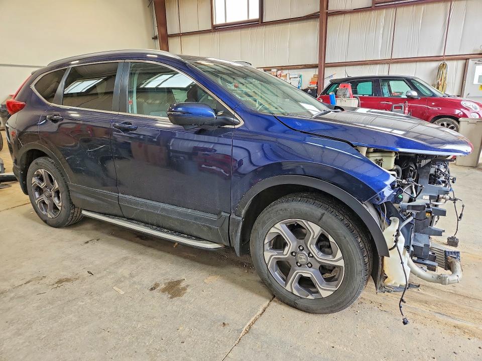 2018 Honda Cr-v VIN 2HKRW2H54JH104271 COPART salvage auction — FRONT END, AB - BOS - SALVAGE, sold $8,000 on 2026-07-02 (photo 4)