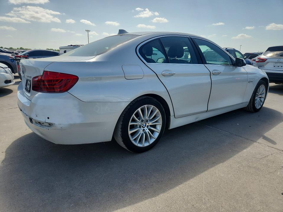 2015 BMW 5er VIN WBA5A5C54FD513869 COPART salvage auction — FRONT END, Tx - Certificate Of Title, sold $2,150 on 2026-07-19 (photo 3)