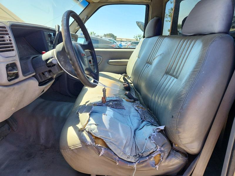 2000 Gmc SIERRA VIN 1GTGC24J7YR155320 COPART salvage auction — SIDE, Ca - Dlr/Dis/Exp Only Salvage Title, sold $450 on 2026-07-02 (photo 7)