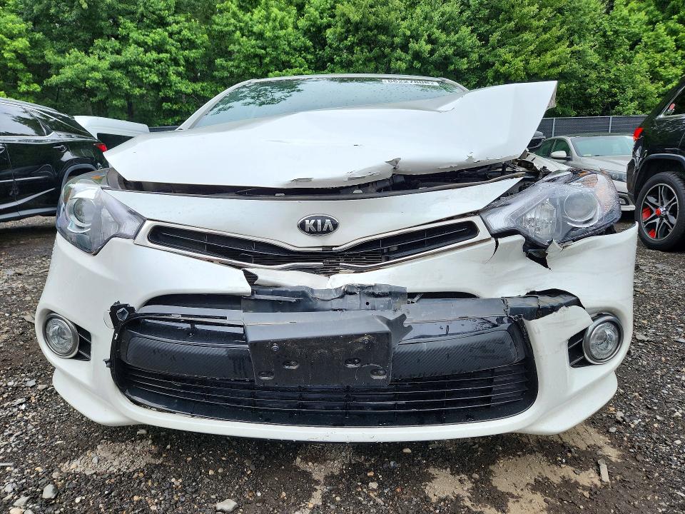 2016 Kia Forte VIN KNAFZ5A32G5626276 COPART salvage auction — FRONT END, Md - Cert Of Salvage > 75% Damage, sold $1,600 on 2026-07-31 (photo 5)