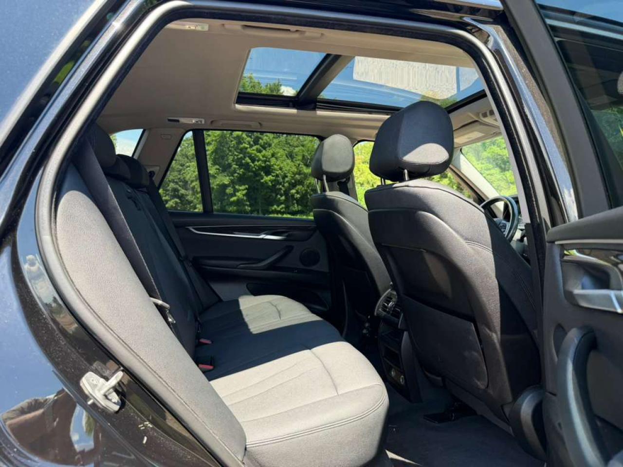 2015 BMW X5 VIN 5UXKR0C56F0P00070 COPART salvage auction — Minor Dent/Scratches, MA - CERTIFICATE OF TITLE (P), sold $5,800 on 2026-07-03 (photo 6)