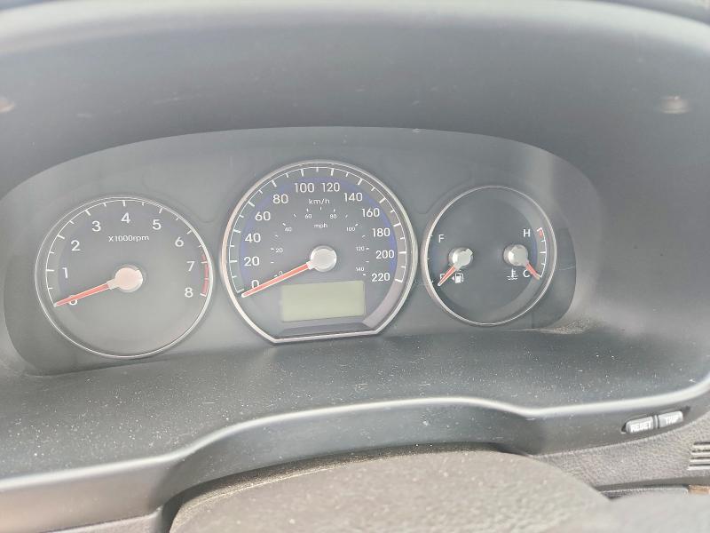 2010 Hyundai Santa fe VIN 5NMSHDAG7AH407030 COPART salvage auction — MECHANICAL, AB - BOS - ACTIVE, sold $475 on 2026-07-09 (photo 9)