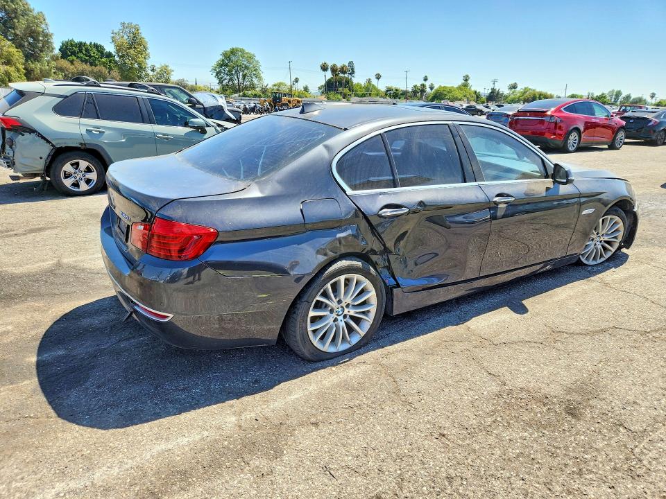 2014 BMW 5 series VIN WBA5A5C58ED507216 COPART salvage auction — SIDE, CA - DIS/DLR/EXP ONLY CLEAN TITLE, sold $500 on 2026-07-31 (photo 3)
