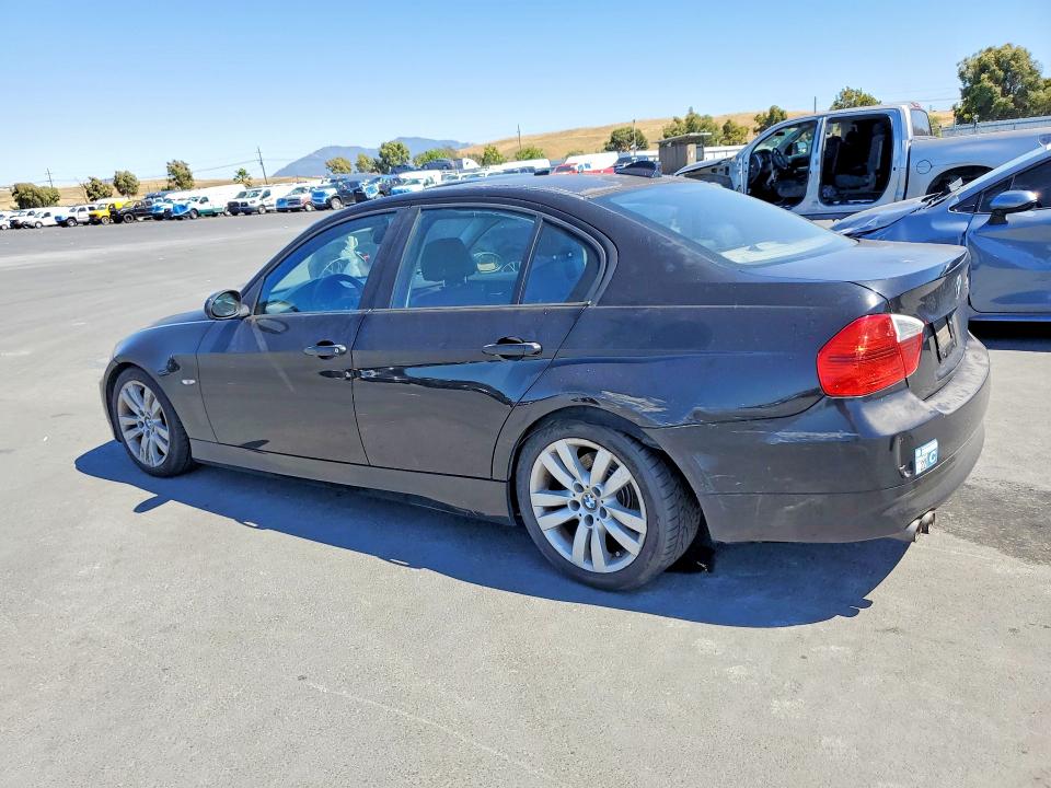 2007 BMW 3 series VIN WBAVC535X7FZ79953 COPART salvage auction — REAR END, Ca - Salvage Certificate, sold $400 on 2026-07-08 (photo 2)