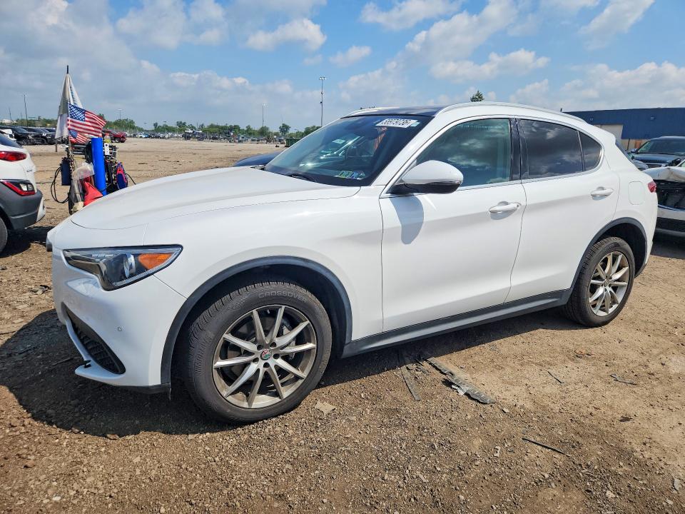 2018 Alfa romeo Stelvio VIN ZASFAKBN3J7B84443 — COPART salvage auction photo