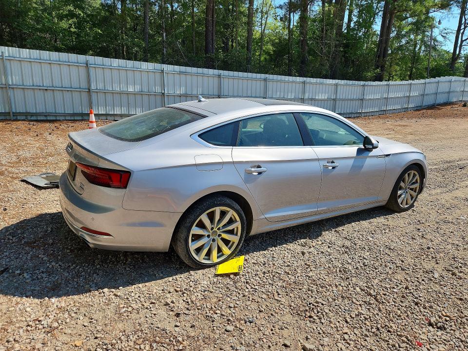 2018 Audi A5 VIN WAUBNCF52JA074995 COPART salvage auction — MINOR DENT/SCRATCHES, Ma - Dealer Only Clean Title, sold $5,100 on 2026-07-06 (photo 3)