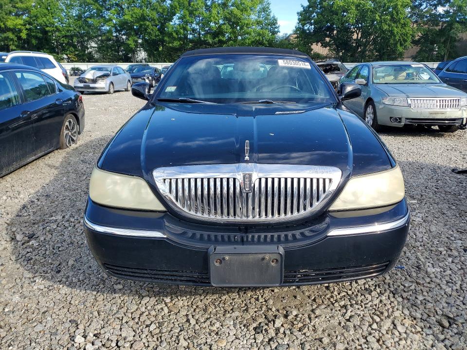 2004 Lincoln TOWN CAR VIN 1LNHM81W14Y660527 COPART salvage auction — MECHANICAL, Ma - Certificate Of Title, sold $425 on 2026-07-06 (photo 5)