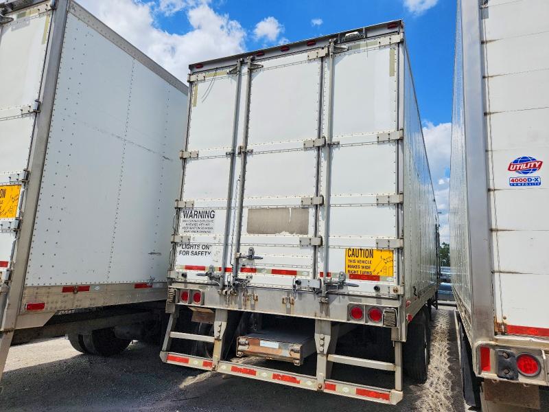 2016 Utility trailer VIN 1UYVS2485GU525121 COPART salvage auction — MINOR DENT/SCRATCHES, IL - CERTIFICATE OF TITLE (P), sold $1,700 on 2026-07-07 (photo 4)