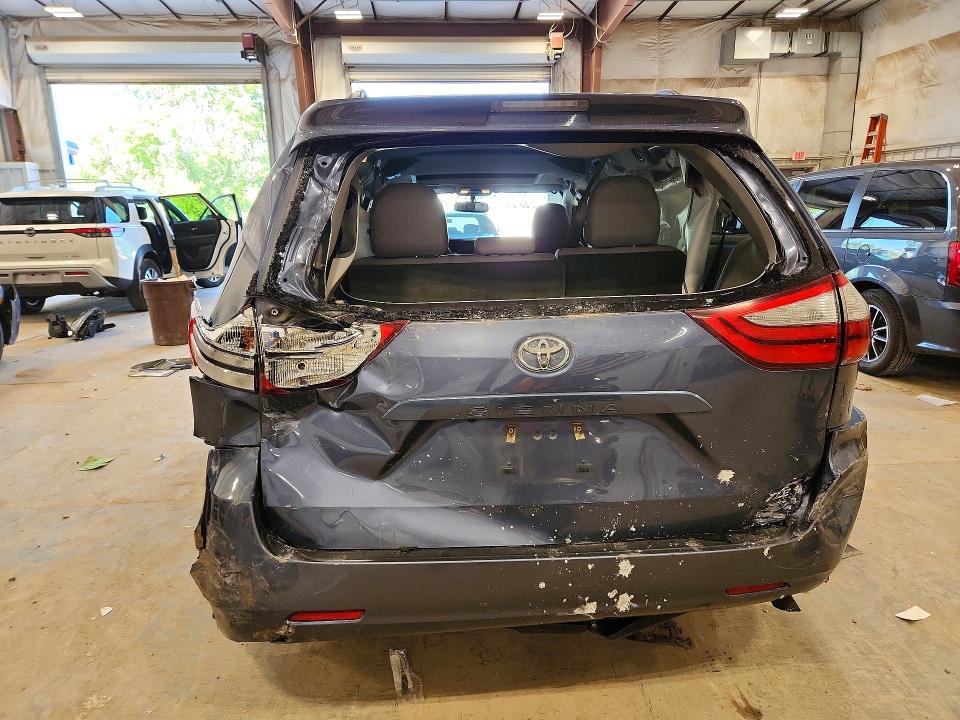 2016 Toyota VIN 5TDYK3DCXGS725325 COPART salvage auction — FRONT END, WI - JUNKED VEHICLE BILL OF SALE, sold $1,050 on 2026-07-22 (photo 6)