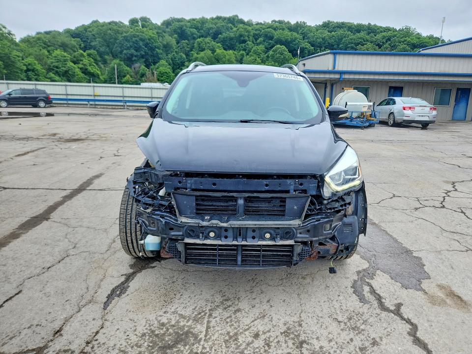 2017 Ford VIN 1FMCU9J9XHUB97889 COPART salvage auction — FRONT END, PA - CERTIFICATE OF SALVAGE, sold $1,300 on 2026-07-02 (photo 5)