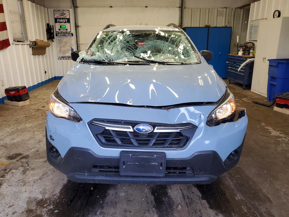 2023 Subaru Crosstrek VIN JF2GTABC7PH263201 COPART salvage auction — ROOF, ME - CERT OF TITLE-SALVAGE COLLISIO, sold $4,800 on 2026-07-09 (photo 5)
