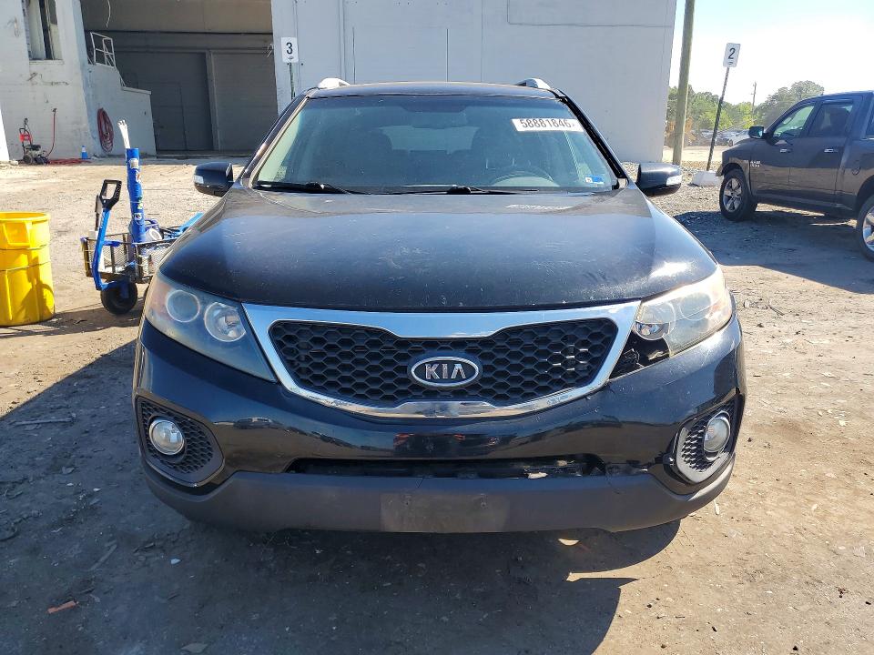 2013 Kia Sorento VIN 5XYKTDA68DG412399 COPART salvage auction — FRONT END, Va - Cert Of Title - Salvage, sold $550 on 2026-07-15 (photo 5)