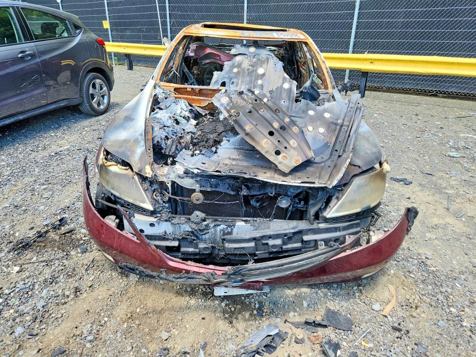 2008 Lexus Ls VIN JTHBL46F585063238 COPART salvage auction — BURN, Md - Cert Of Salvage > 75% Damage, sold $425 on 2026-07-10 (photo 5)
