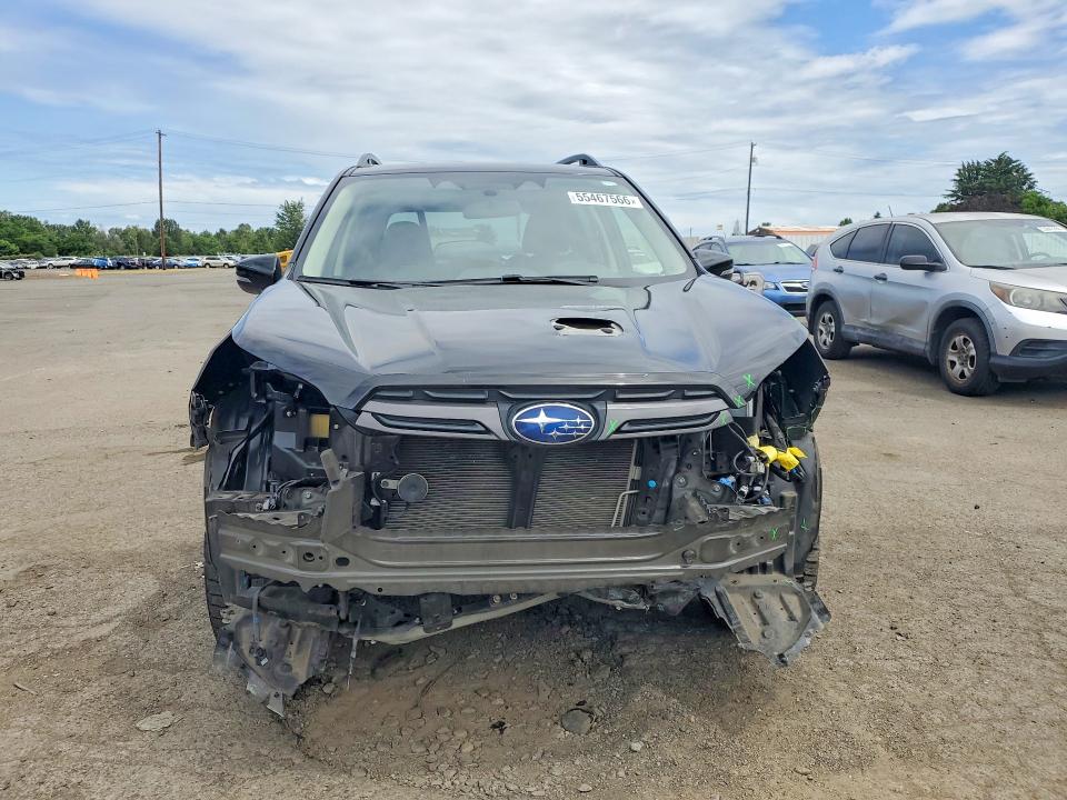 2022 Subaru Forester VIN JF2SKAPC0NH507371 COPART salvage auction — FRONT END, Or - Salvage Title Certificate, sold $200 on 2026-08-24 (photo 5)