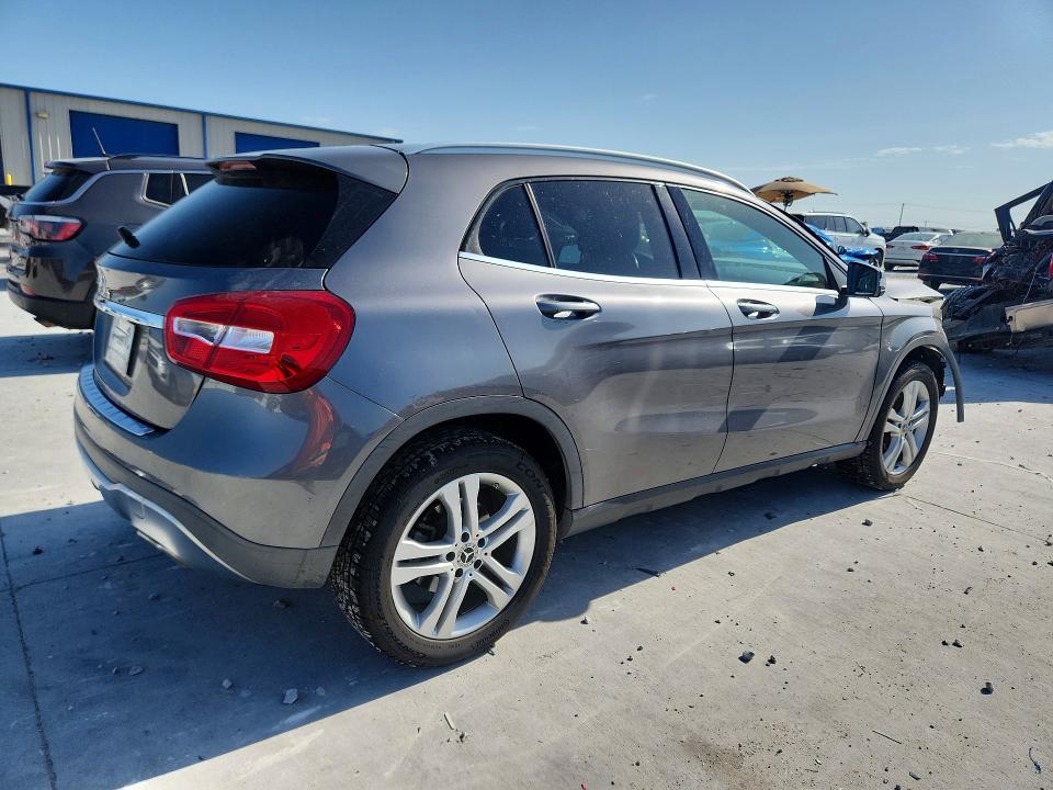 2018 Mercedes-benz Gla-klasse VIN WDCTG4EB2JJ482244 COPART salvage auction — FRONT END, Tx - Salvage Vehicle Title, sold $2,150 on 2026-08-14 (photo 3)