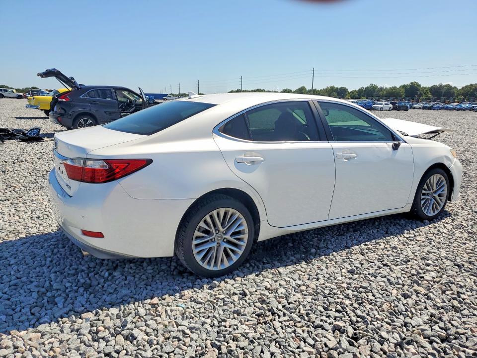 2013 Lexus Es 350 VIN JTHBK1GG8D2015107 COPART salvage auction — FRONT END, FL - CERTIFICATE OF TITLE, sold $3,800 on 2026-07-20 (photo 3)