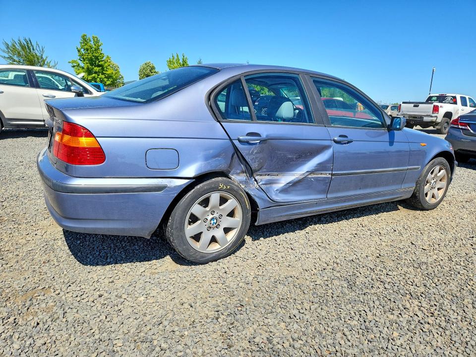 2002 BMW 3er VIN WBAEU33442PF71866 COPART salvage auction — SIDE, OR - SALVAGE TITLE CERTIFICATE, sold $575 on 2026-07-07 (photo 3)