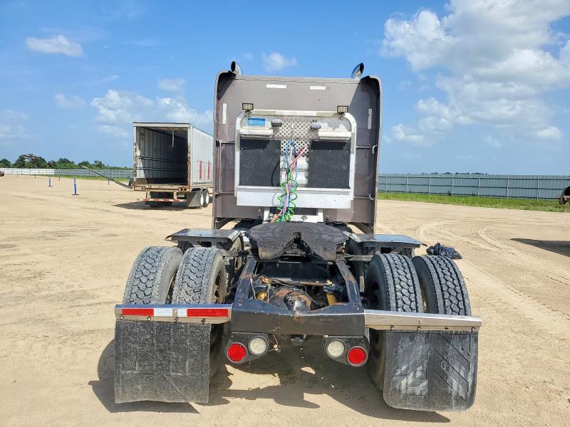 2012 Peterbilt 389 VIN 1XPXD49X6CD137076 COPART salvage auction — FRONT END, LA - CERT OF TITLE-SALVAGE, sold $25,000 on 2026-07-16 (photo 5)