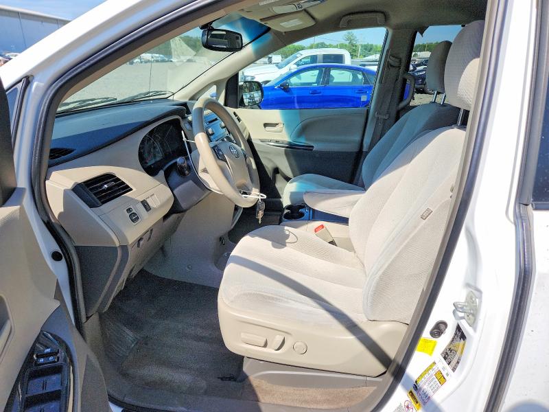 2012 Toyota Sienna VIN 5TDKK3DC2CS185064 COPART salvage auction — REAR END, Nj - Cert Of Title-Salvage, sold $850 on 2026-07-15 (photo 7)