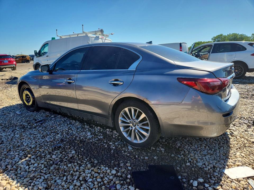 2018 Infiniti VIN JN1EV7AP1JM358202 COPART salvage auction — WATER/FLOOD, Il - Salvage Cert-Flood, sold $600 on 2026-07-17 (photo 2)