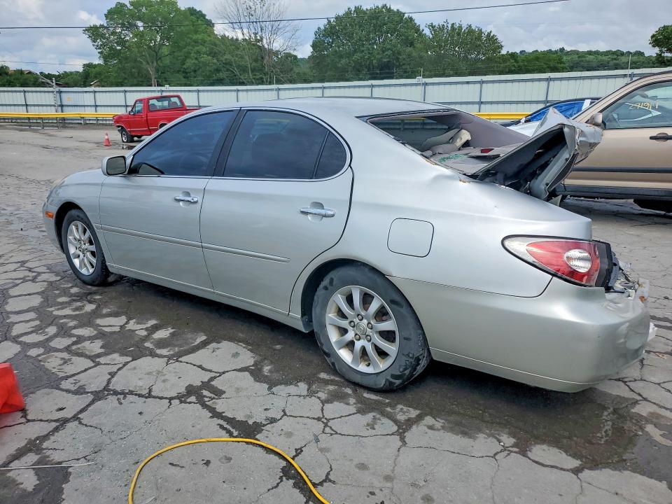 2002 Lexus ES VIN JTHBF30G425023582 COPART salvage auction — REAR END, Tn - Salvage Certificate, sold $375 on 2026-07-08 (photo 2)