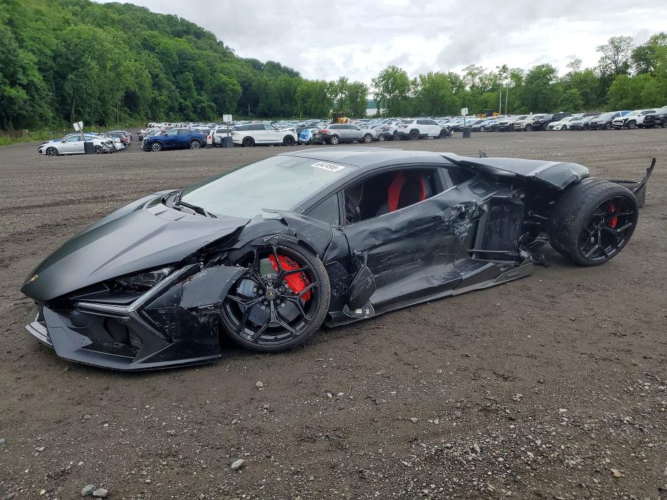2025 Lamborghini Revuelto VIN ZHWUC1ZM0SLA02105 — COPART salvage auction photo