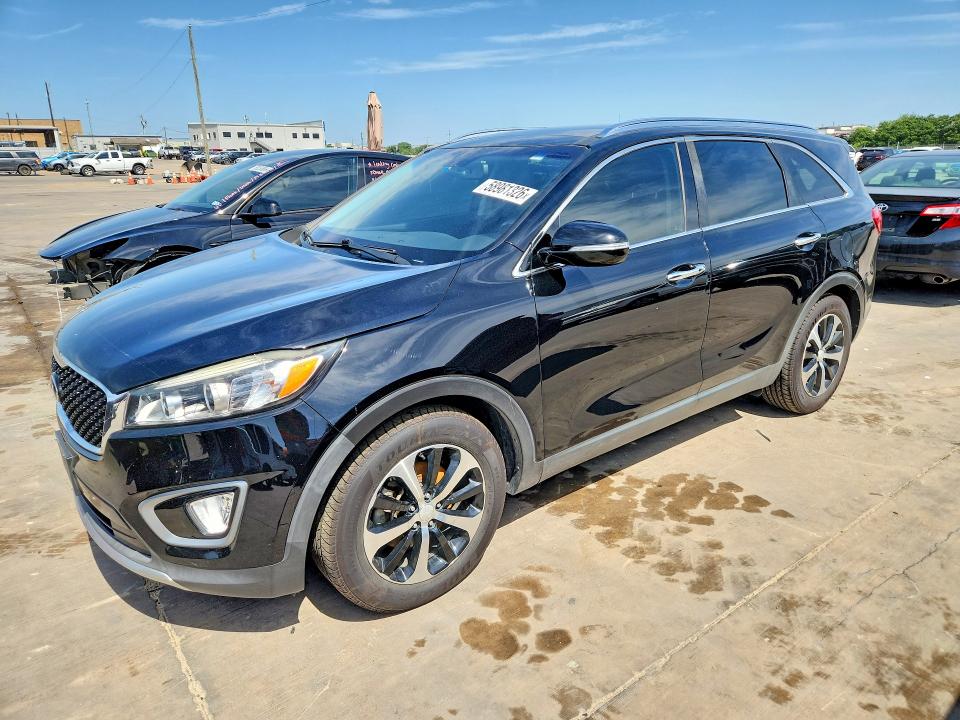 2016 Kia Sorento VIN 5XYPH4A53GG106584 — COPART salvage auction photo