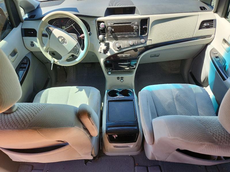 2011 Toyota Sienna VIN 5TDKK3DC2BS013888 COPART salvage auction — FRONT END, Al - Cert Of Title-Salvage Title, sold $1,700 on 2026-08-02 (photo 8)