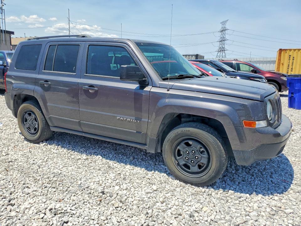 2016 Jeep Liberty (patriot) VIN 1C4NJPBA5GD622114 COPART salvage auction — REAR END, Az - Cert Of Title - Salvage, sold $1,650 on 2026-07-08 (photo 4)