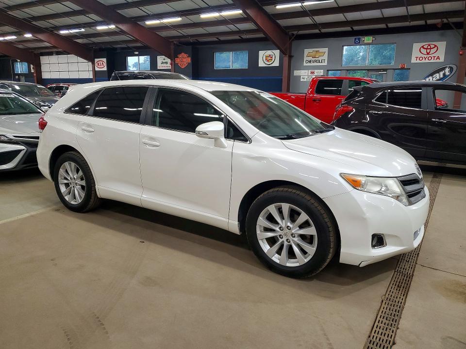2013 Toyota Venza VIN 4T3BA3BB9DU040990 COPART salvage auction — MINOR DENT/SCRATCHES, Nh - Certificate Of Title, sold $5,000 on 2026-07-09 (photo 4)