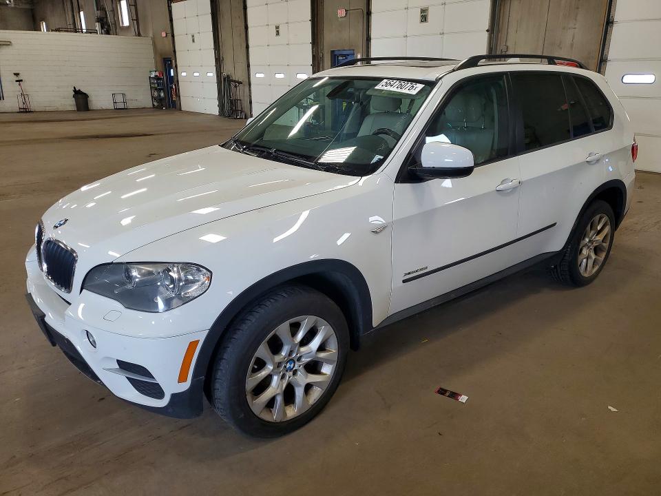2012 BMW X5 VIN 5UXZV4C5XCL754080 COPART salvage auction — MINOR DENT/SCRATCHES, Mn - Certificate Of Title, sold $225 on 2026-07-09 (photo 1)