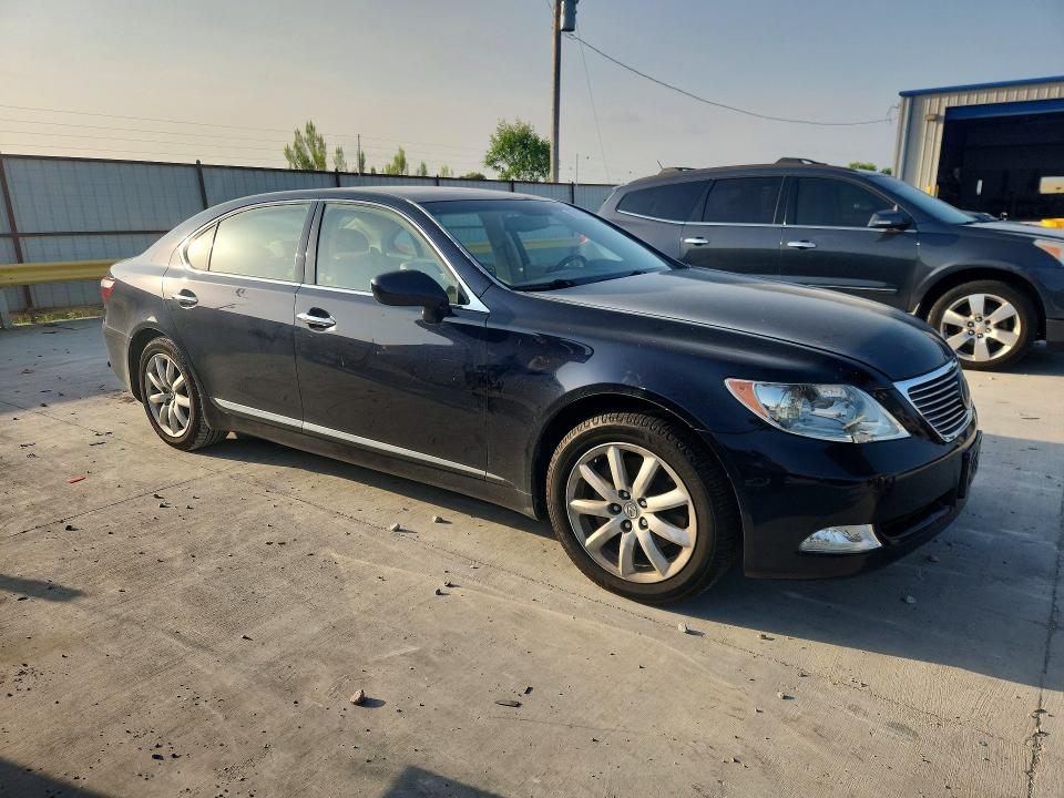 2007 Lexus Ls 460 VIN JTHGL46F975015360 COPART salvage auction — MECHANICAL, Tx - Certificate Of Title, sold $1,100 on 2026-07-31 (photo 4)