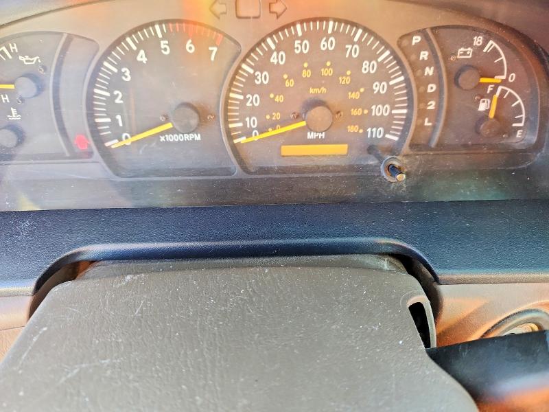 2000 Toyota Tundra VIN 5TBBT4417YS041107 COPART salvage auction — FRONT END, Wi - Certificate Of Title, sold $400 on 2026-07-21 (photo 9)