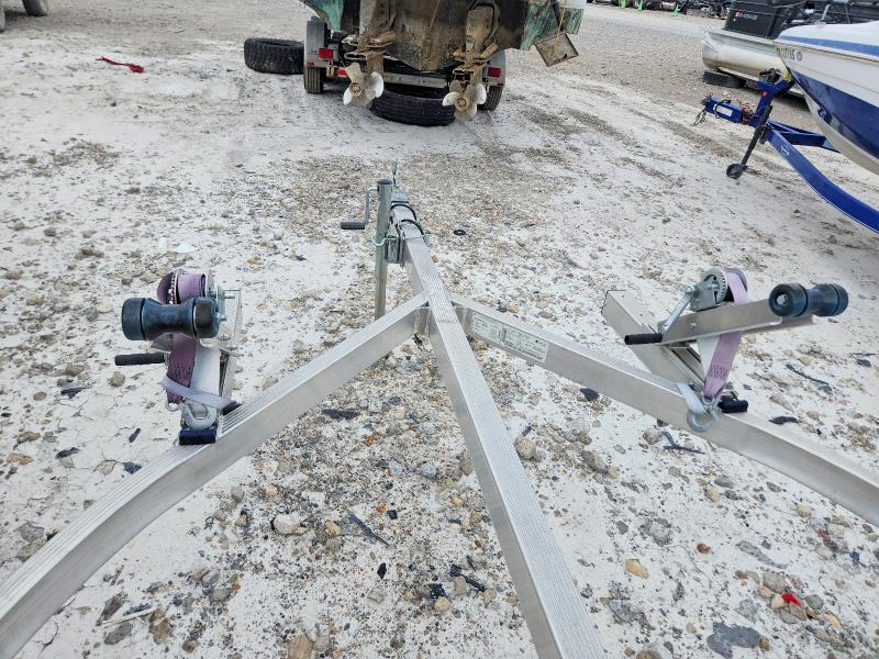 2021 Magic tilt Unknown VIN 1M5BA151XM1E12022 COPART salvage auction — NORMAL WEAR, Ms - Slvg Cert Of Ttl Recvrd Theft, sold $200 on 2026-07-17 (photo 8)