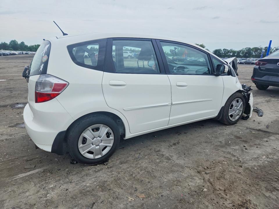2013 Honda Fit VIN JHMGE8H32DC080448 COPART salvage auction — FRONT END, VA - CERT OF TITLE - SALVAGE, sold $725 on 2026-07-08 (photo 3)