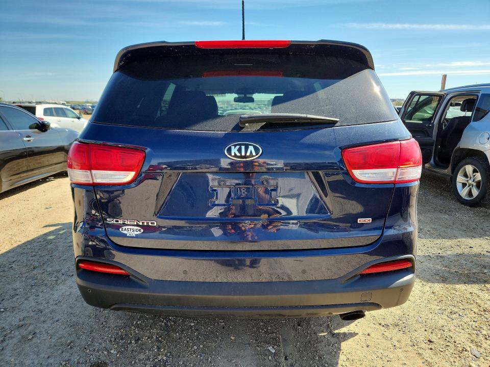 2016 Kia Sorento VIN 5XYPGDA35GG050052 COPART salvage auction — HAIL, Ab - Bos - Active, sold $3,900 on 2026-07-03 (photo 6)